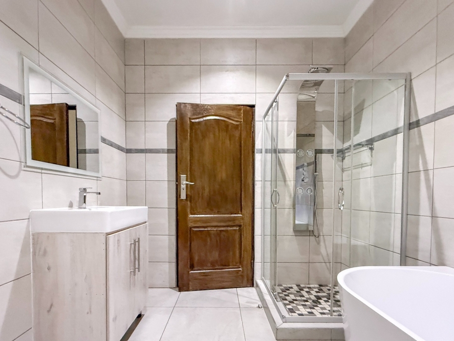 3 Bedroom Property for Sale in Leloko Lifestyle Estate North West